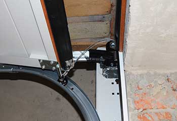 Garage Door Roller Replacement - Lowry Crossing